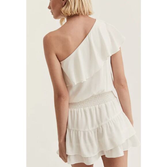 Krisa ONE SHOULDER RUFFLE DRESS-CREAM | Size XS | Made in the USA - Picture 2 of 8